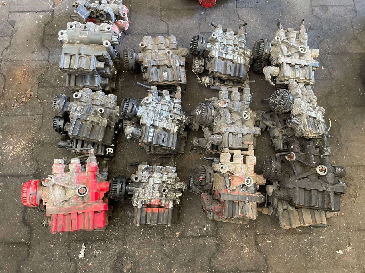 ZAWÓR PODUSZEK ECAS MAN TGA TGX TGS 4729000550 - Suspensie pneumatică pentru Camion: Foto 4 ZAWÓR PODUSZEK ECAS MAN TGA TGX TGS 4729000550 - Suspensie pneumatică pentru Camion: Foto 4