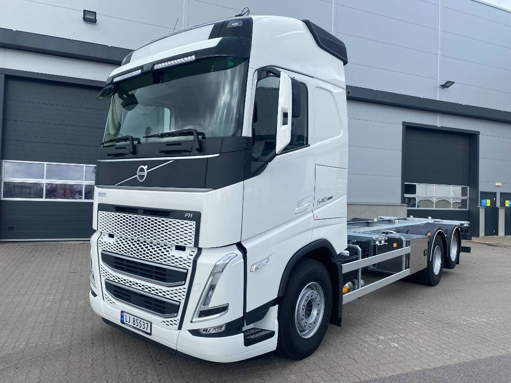 Volvo FH 540 - Camion transport containere/ Swap body: Foto 1 Volvo FH 540 - Camion transport containere/ Swap body: Foto 1