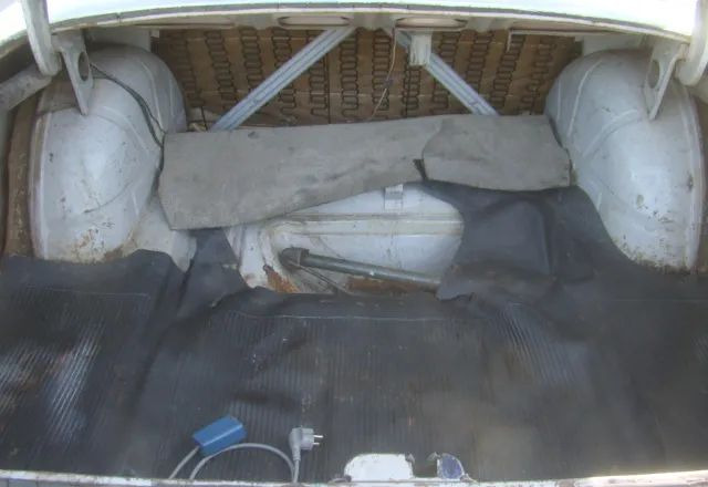 Berlină/ Sedan Ford Taunus: Foto 11 Berlină/ Sedan Ford Taunus: Foto 11