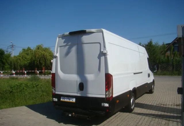 Iveco DAILY 35 S 15 MAXI L4 H2 KLIMATRONIC - Dubă: Foto 5 Iveco DAILY 35 S 15 MAXI L4 H2 KLIMATRONIC - Dubă: Foto 5