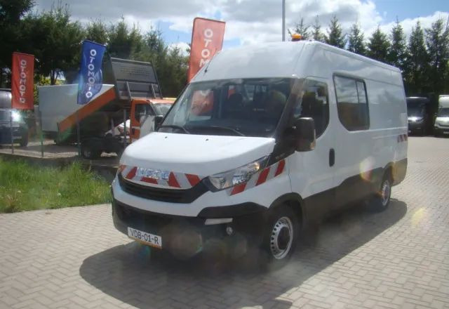 Iveco DAILY 35 S 16 REJESTRACJA NA 6-OSÓB SUPER NA KAMPERA - Dubă: Foto 1 Iveco DAILY 35 S 16 REJESTRACJA NA 6-OSÓB SUPER NA KAMPERA - Dubă: Foto 1