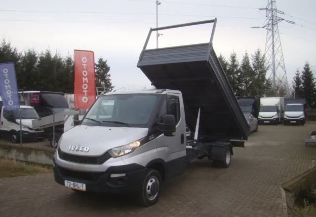 Iveco DAILY 50 C 17 3-STRONNA WYWROTKA 4.80M 3.5T - Autoutilitară basculantă: Foto 3 Iveco DAILY 50 C 17 3-STRONNA WYWROTKA 4.80M 3.5T - Autoutilitară basculantă: Foto 3