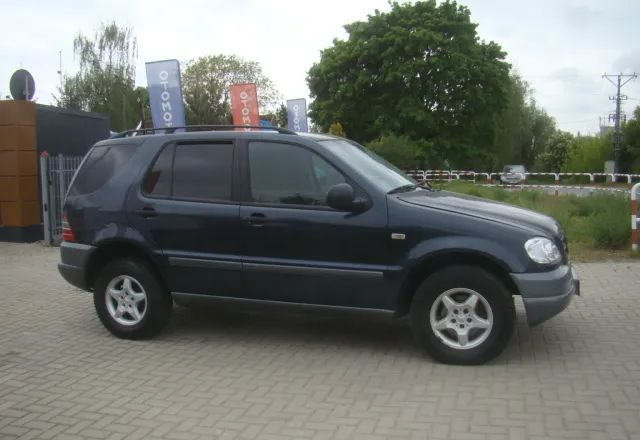 Mercedes-Benz ML 270 2.7CDI CIĘŻARYY 2-OSOBY 3.365KG-NA HAKU - Autoutilitară compactă: Foto 5 Mercedes-Benz ML 270 2.7CDI CIĘŻARYY 2-OSOBY 3.365KG-NA HAKU - Autoutilitară compactă: Foto 5