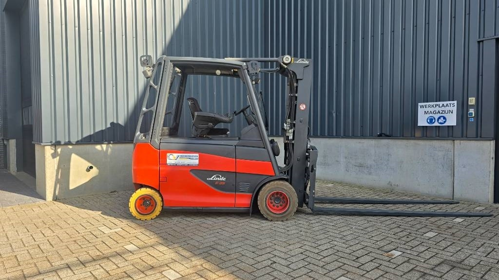 Linde E35 - Electrostivuitor: Foto 3 Linde E35 - Electrostivuitor: Foto 3
