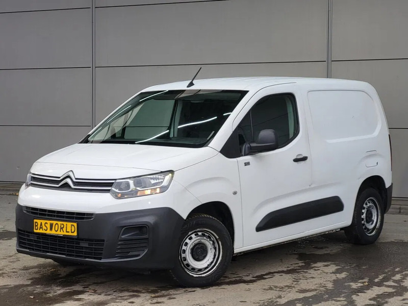 Citroën Berlingo L1 - Autoutilitară compactă: Foto 1 Citroën Berlingo L1 - Autoutilitară compactă: Foto 1