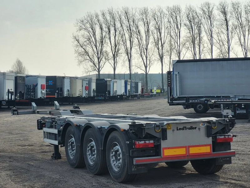 Lecitrailer SR3EC - Semiremorcă transport containere/ Swap body: Foto 2 Lecitrailer SR3EC - Semiremorcă transport containere/ Swap body: Foto 2
