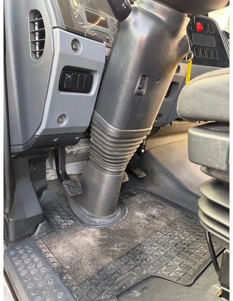 Mercedes-Benz Atego 816 - Camion platformă: Foto 4 Mercedes-Benz Atego 816 - Camion platformă: Foto 4