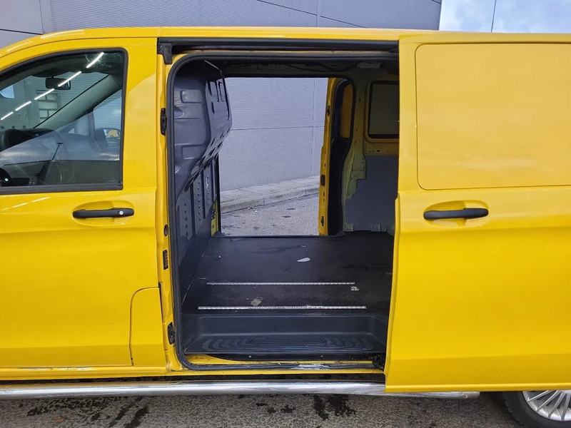 Mercedes-Benz eVito 109 - Dubă, Autoutilitară electrică: Foto 3 Mercedes-Benz eVito 109 - Dubă, Autoutilitară electrică: Foto 3