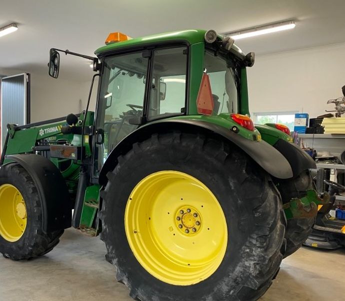 John Deere 6330 Premium - Tractor agricol: Foto 2 John Deere 6330 Premium - Tractor agricol: Foto 2