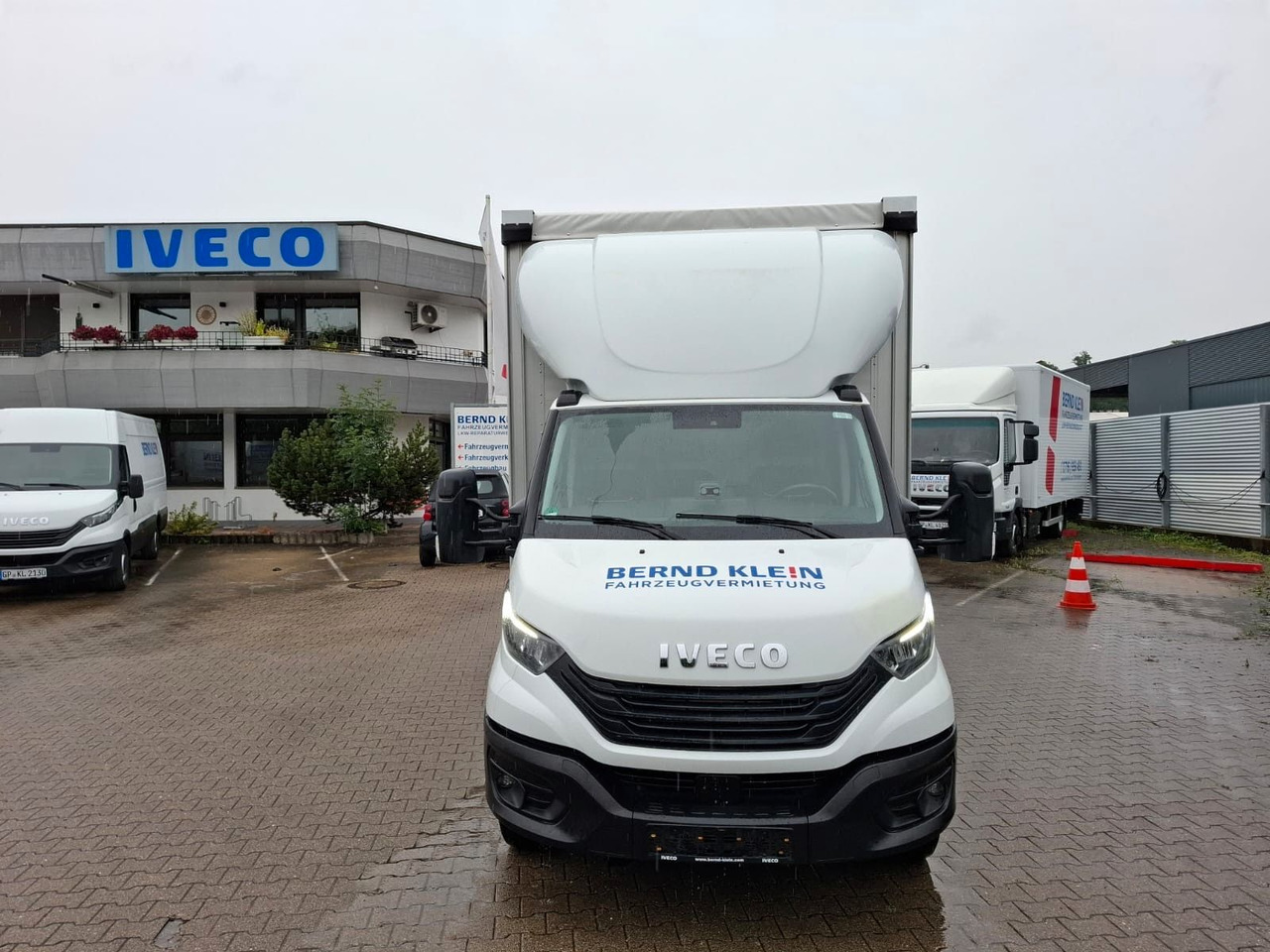 Iveco 72-210A8/P, Klima, Luft, HiMatik, LBW, RFK, - Autoutilitară cu prelată: Foto 3 Iveco 72-210A8/P, Klima, Luft, HiMatik, LBW, RFK, - Autoutilitară cu prelată: Foto 3