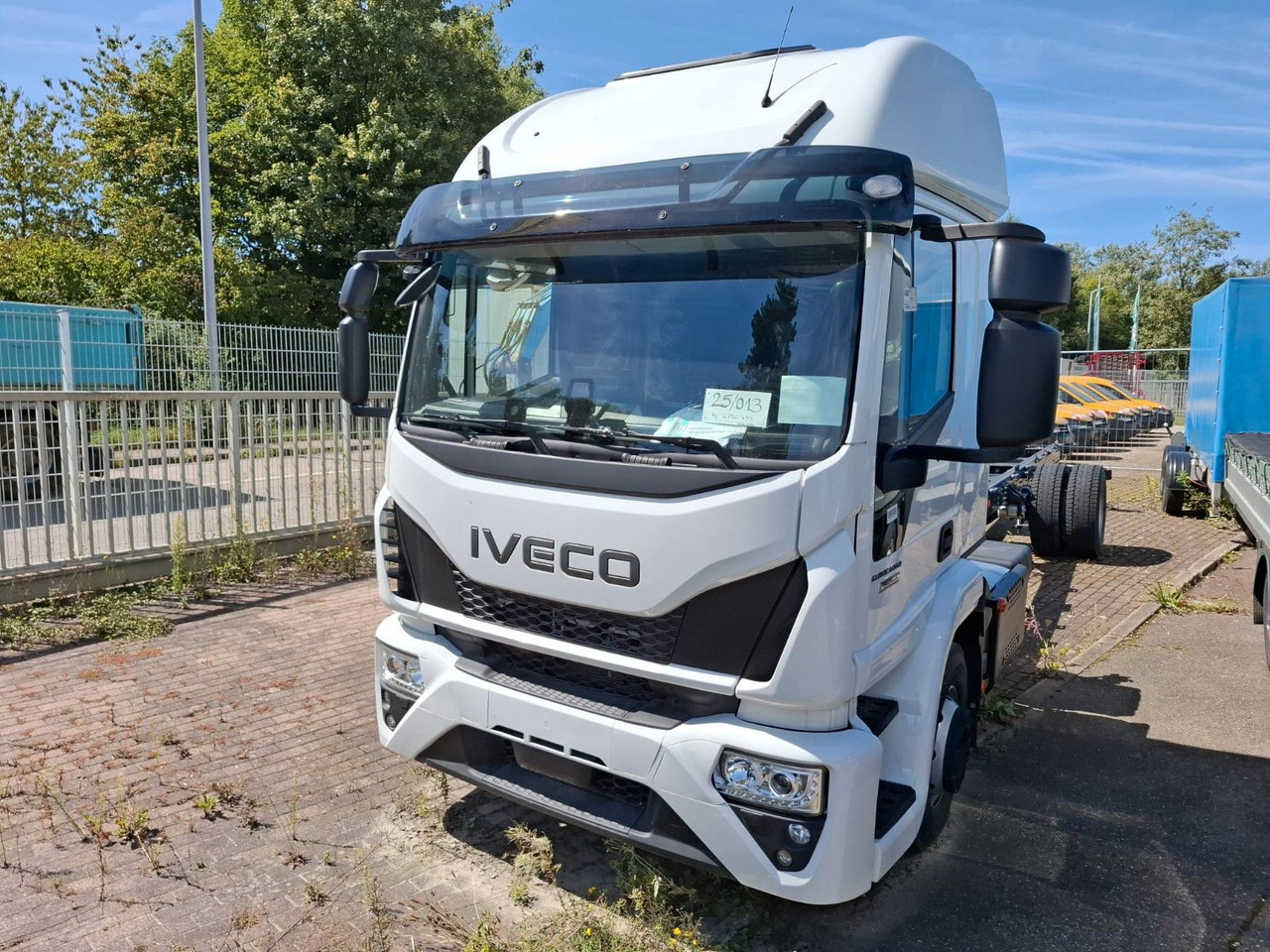 Iveco ML 140-280 FFH, Fahrgestell, Luft, Klima, ... - Camion şasiu: Foto 1 Iveco ML 140-280 FFH, Fahrgestell, Luft, Klima, ... - Camion şasiu: Foto 1