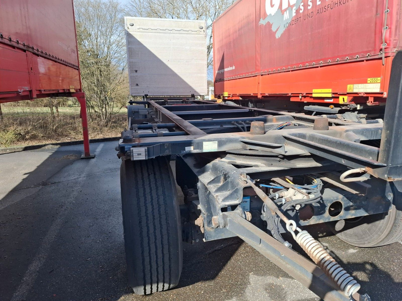 Krone AWE 18P, Ladebordwand BÄR 2,0 to - Remorcă transport containere/ Swap body: Foto 1 Krone AWE 18P, Ladebordwand BÄR 2,0 to - Remorcă transport containere/ Swap body: Foto 1