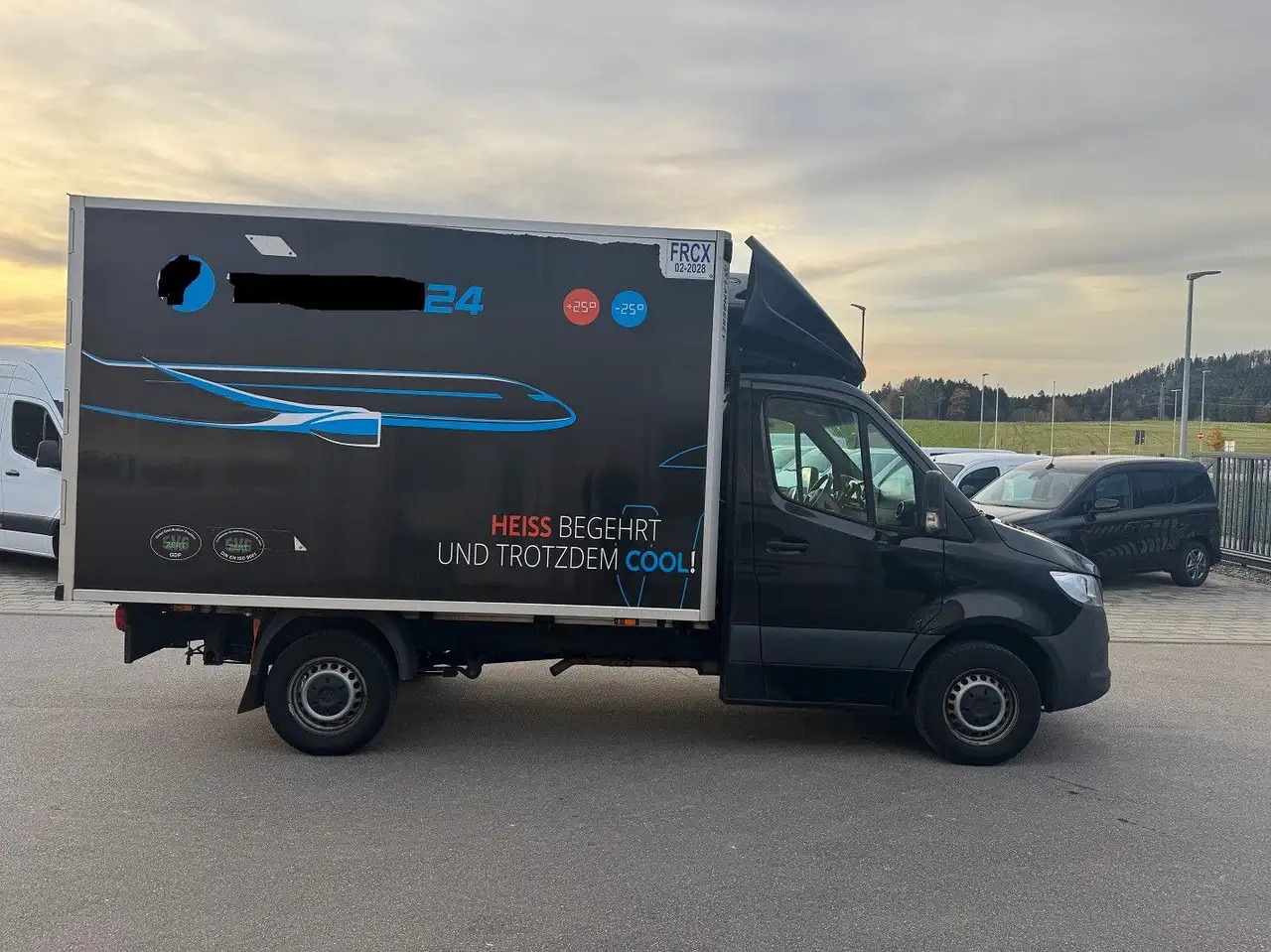 Mercedes-Benz Sprinter 317 CDI Lang Tiefkühlkoffer Carrier - Autoutilitară frigorifica: Foto 3 Mercedes-Benz Sprinter 317 CDI Lang Tiefkühlkoffer Carrier - Autoutilitară frigorifica: Foto 3