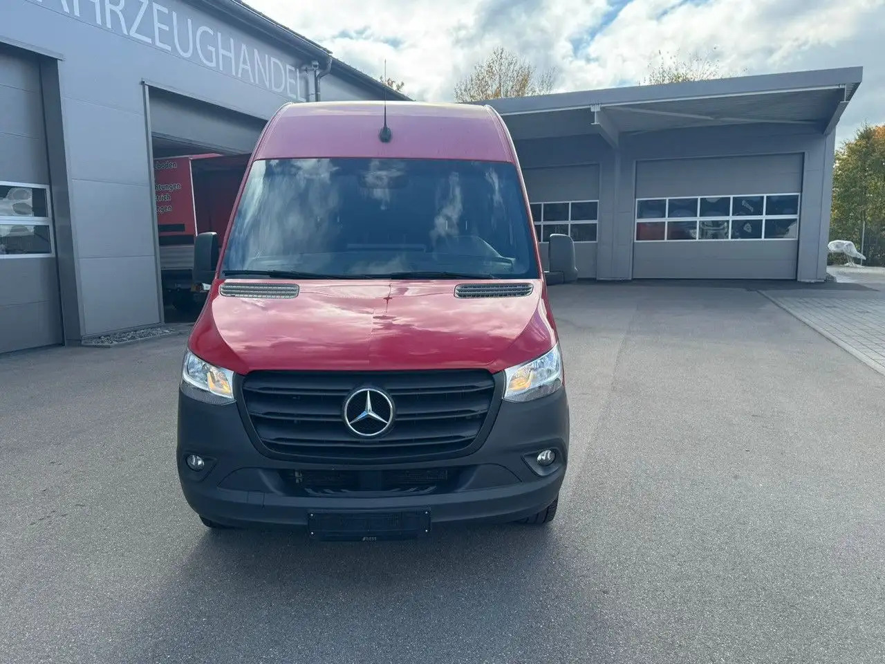 Mercedes-Benz Sprinter 317 CDI Maxi Lang Mixto AHK 3,5t MBUX - Dubă, Autoutilitară cabină dublă: Foto 2 Mercedes-Benz Sprinter 317 CDI Maxi Lang Mixto AHK 3,5t MBUX - Dubă, Autoutilitară cabină dublă: Foto 2