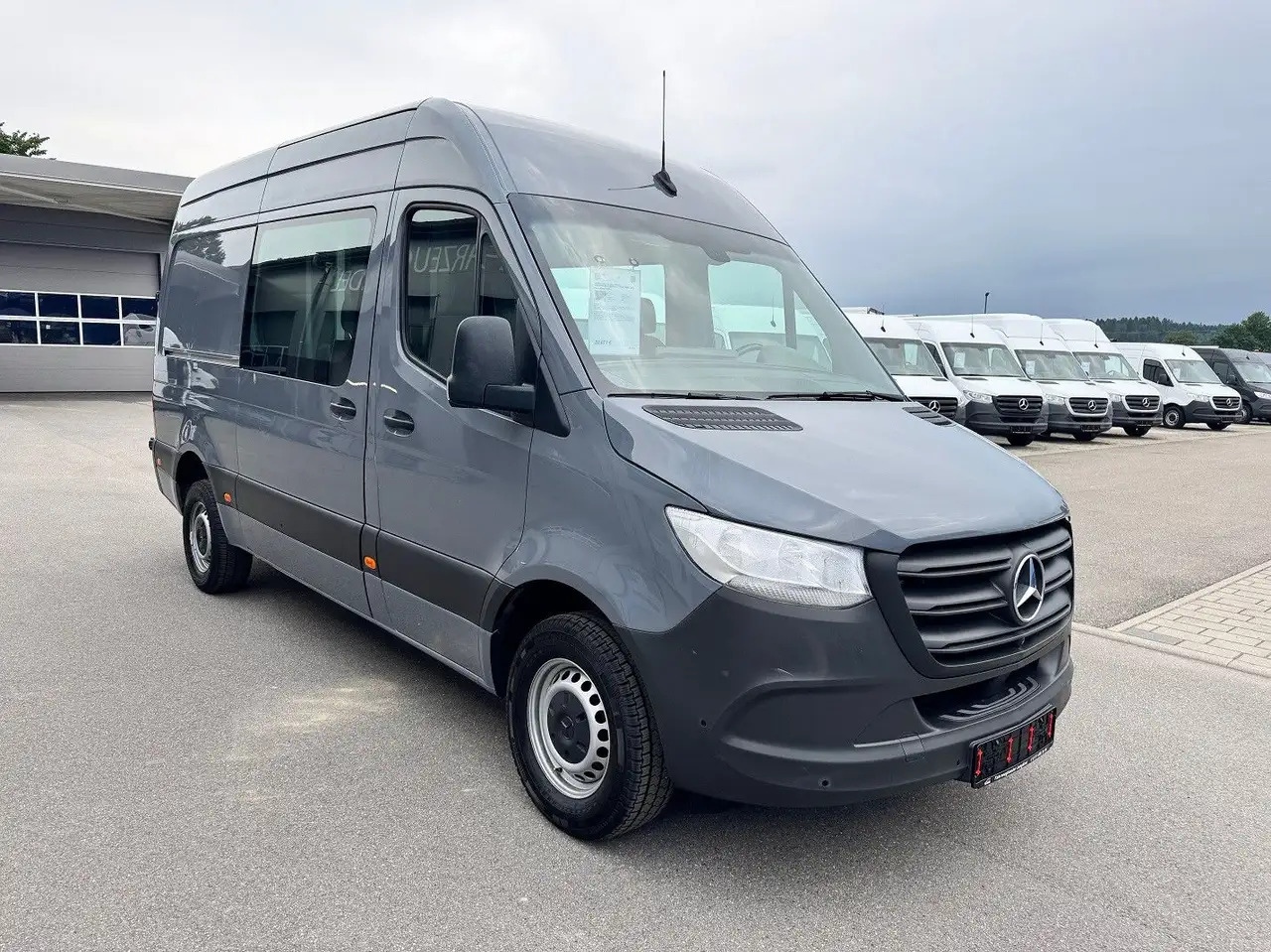 Mercedes-Benz Sprinter 319 CDI Mixto Lang Hoch Klima AHK - Autoutilitară cabină dublă: Foto 2 Mercedes-Benz Sprinter 319 CDI Mixto Lang Hoch Klima AHK - Autoutilitară cabină dublă: Foto 2