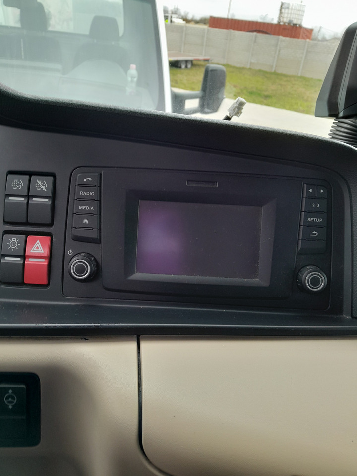 Leasing de MAN TGL 12.220 Tail Lift Manual MAN TGL 12.220 Tail Lift Manual: Foto 22