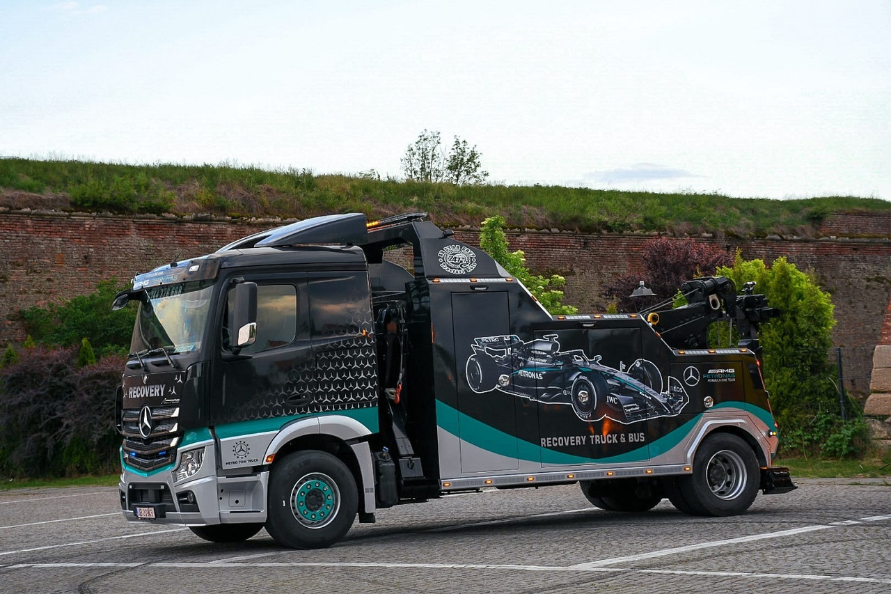 MERCEDES-BENZ Actros 2043 - Camion: Foto 1 MERCEDES-BENZ Actros 2043 - Camion: Foto 1