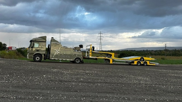 Camion transport auto MERCEDES-BENZ Actros 1836: Foto 8 Camion transport auto MERCEDES-BENZ Actros 1836: Foto 8