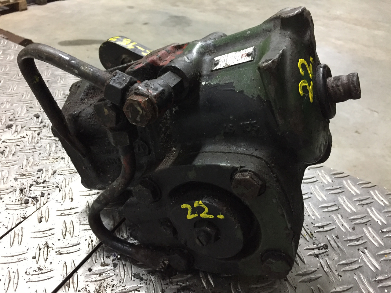 Gebrauchtes Lenkgetriebe MAN, 16.168, Artikel - Nr.: 81.9999 - 9999 - Casetă de direcție pentru Camion: Foto 4 Gebrauchtes Lenkgetriebe MAN, 16.168, Artikel - Nr.: 81.9999 - 9999 - Casetă de direcție pentru Camion: Foto 4