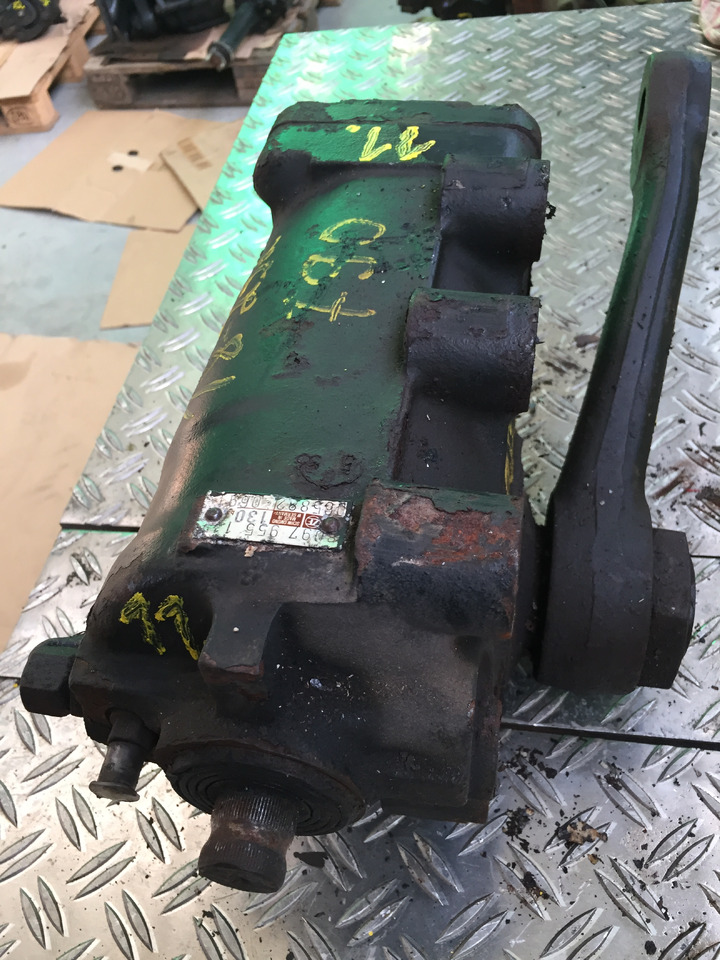 Gebrauchtes Lenkgetriebe MAN F 90, 18.232, Artikel - Nr.: 81.9999 - 9999 - Casetă de direcție pentru Camion: Foto 2 Gebrauchtes Lenkgetriebe MAN F 90, 18.232, Artikel - Nr.: 81.9999 - 9999 - Casetă de direcție pentru Camion: Foto 2