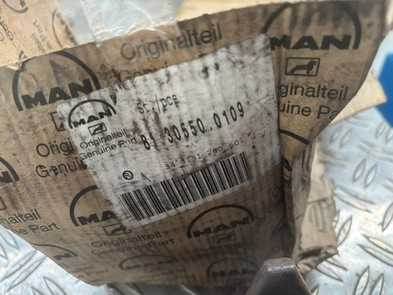 Neuwertiges MAN Ausrücklager, Kupplungssatz, Artikel - Nr. : 81.30550 - 0109 - Ambreiaj și piese pentru Camion: Foto 3 Neuwertiges MAN Ausrücklager, Kupplungssatz, Artikel - Nr. : 81.30550 - 0109 - Ambreiaj și piese pentru Camion: Foto 3