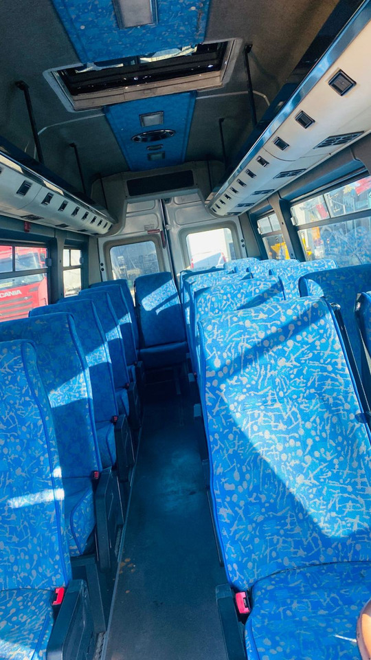 Iveco, 2004 god. - Microbuz, Transport persoane: Foto 2 Iveco, 2004 god. - Microbuz, Transport persoane: Foto 2