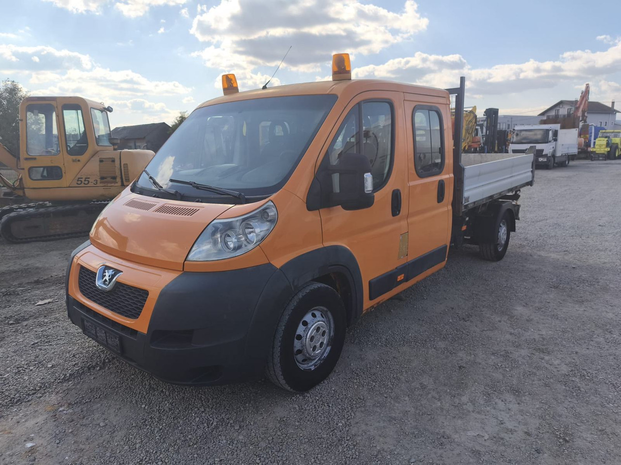 Peugeot Boxer kiper dupla kabina, 2010 god. - Autoutilitară basculantă, Autoutilitară cabină dublă: Foto 5 Peugeot Boxer kiper dupla kabina, 2010 god. - Autoutilitară basculantă, Autoutilitară cabină dublă: Foto 5