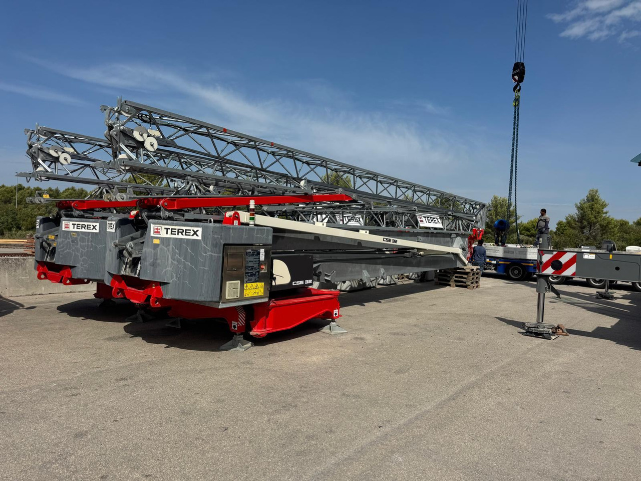 TEREX 32 - Macara autoridicatoare: Foto 1 TEREX 32 - Macara autoridicatoare: Foto 1