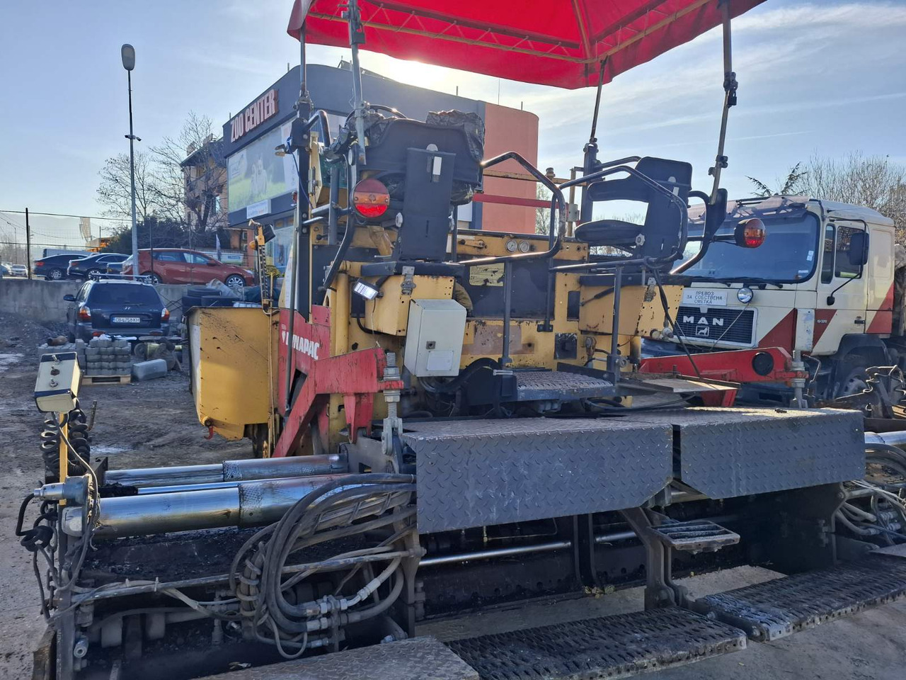 Dynapac F8-4W - Finisor de asfalt: Foto 1 Dynapac F8-4W - Finisor de asfalt: Foto 1