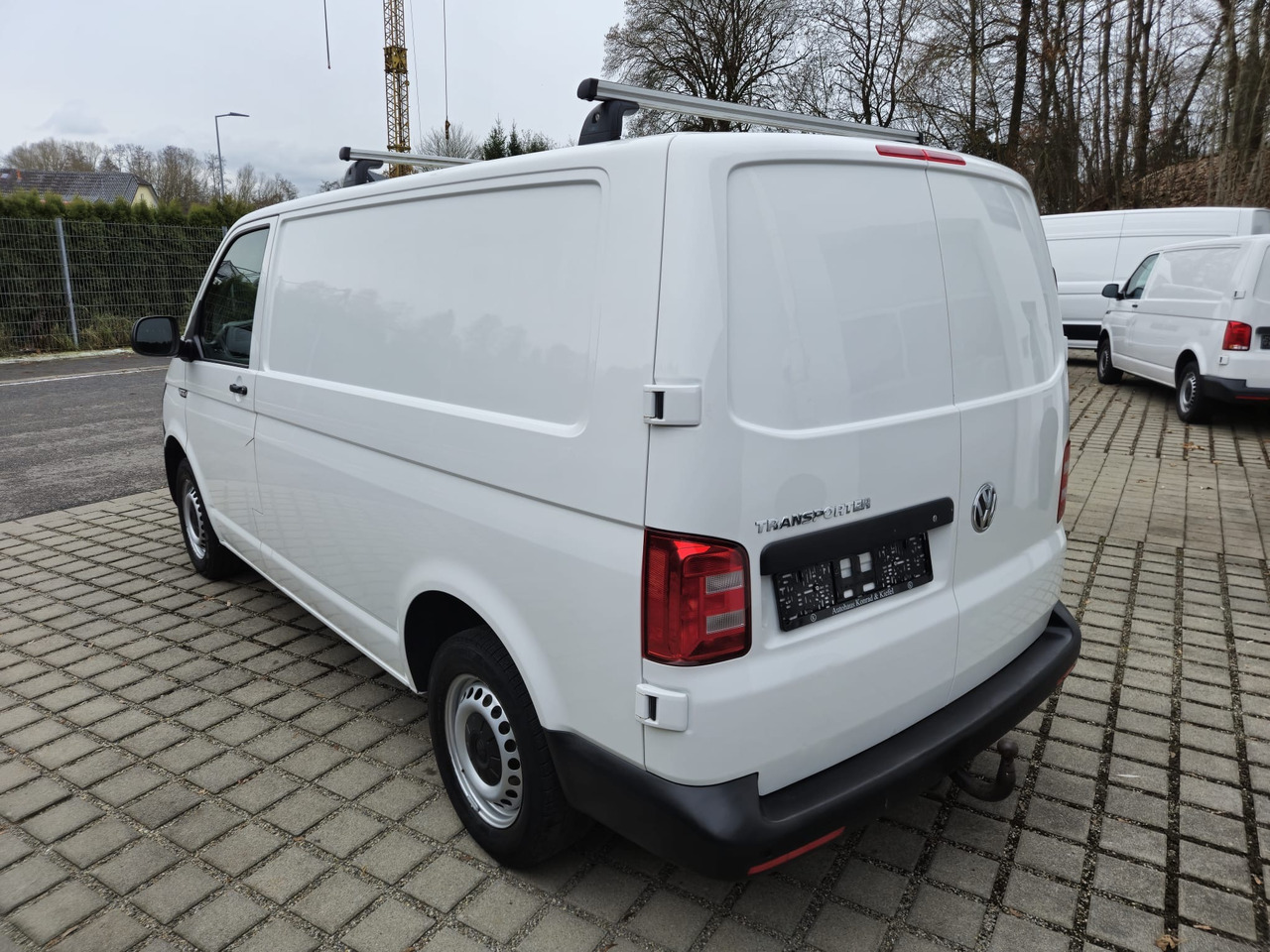 VOLKSWAGEN T6 Transporter Kasten-Kombi Standheizung - Dubă: Foto 5 VOLKSWAGEN T6 Transporter Kasten-Kombi Standheizung - Dubă: Foto 5