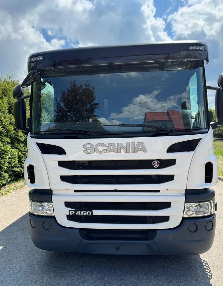 Scania Scania P 450 / CHŁODNIA + WINDA / 23 PALETY / EURO6 / OŚ SKRĘTNA / CARRIER/ ASO - Camion frigider: Foto 5 Scania Scania P 450 / CHŁODNIA + WINDA / 23 PALETY / EURO6 / OŚ SKRĘTNA / CARRIER/ ASO - Camion frigider: Foto 5