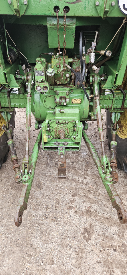 JOHN DEERE 4430 - Tractor agricol: Foto 3 JOHN DEERE 4430 - Tractor agricol: Foto 3