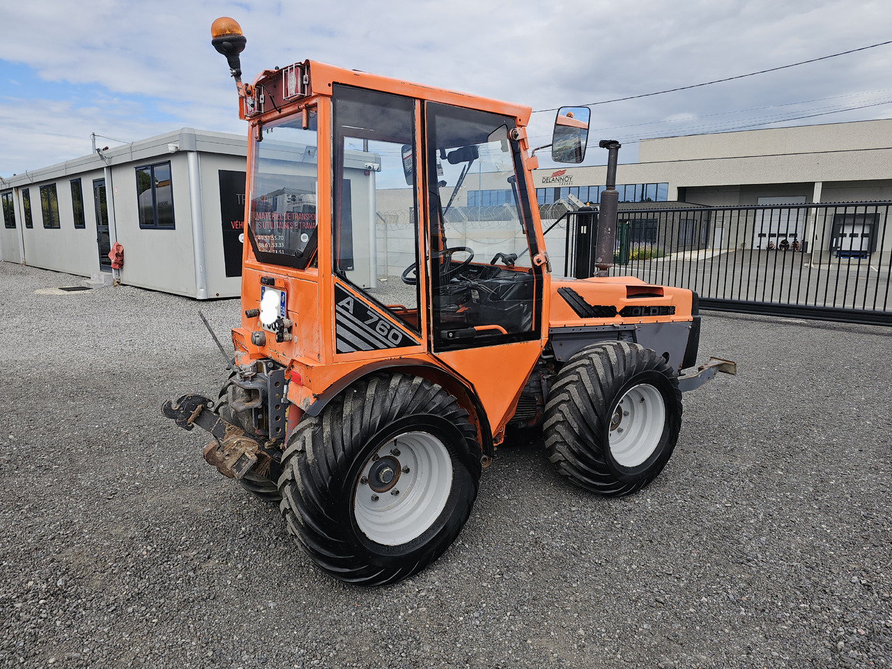 Holder 760 - Tractor agricol: Foto 3 Holder 760 - Tractor agricol: Foto 3