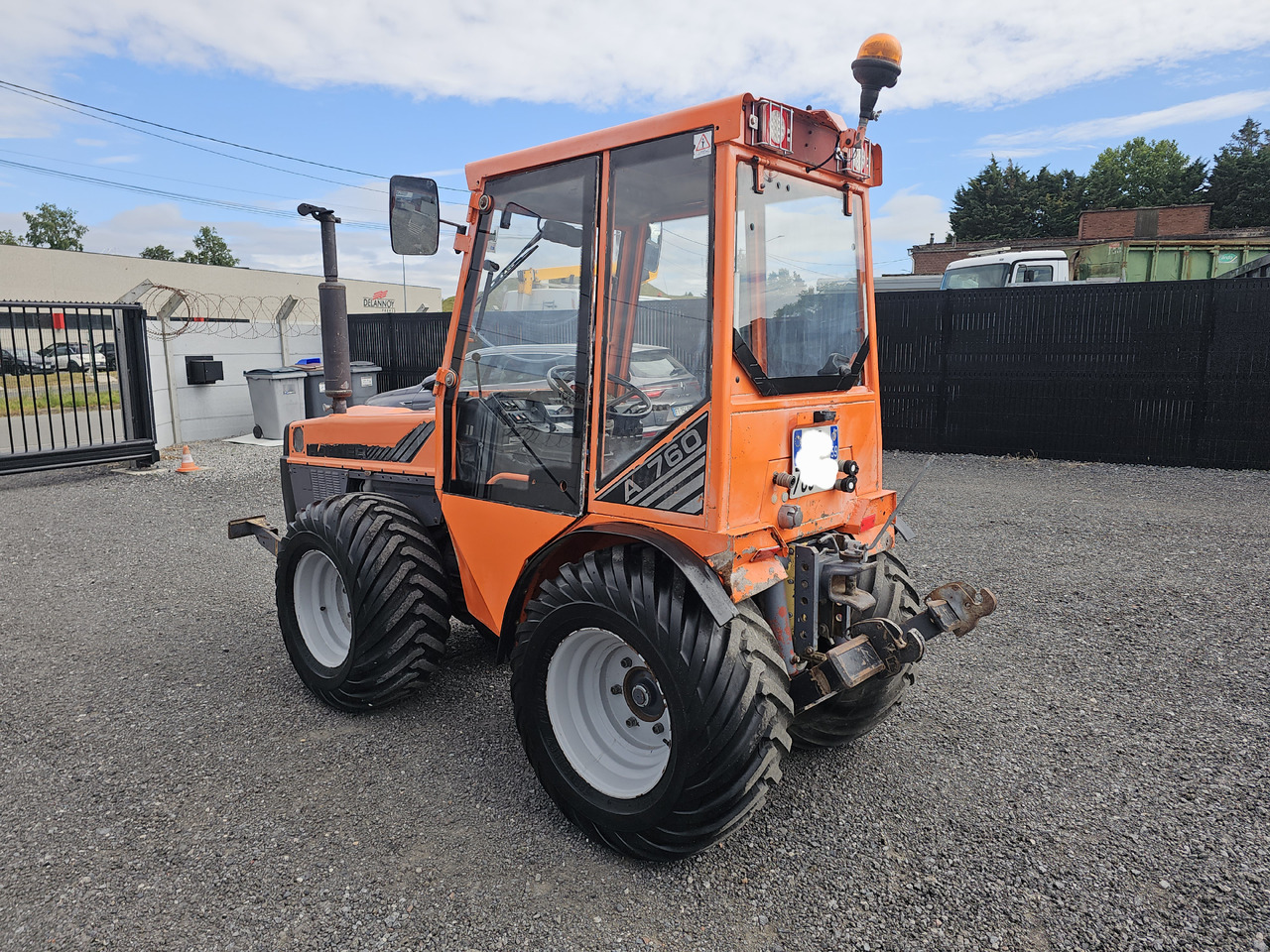 Holder 760 - Tractor agricol: Foto 4 Holder 760 - Tractor agricol: Foto 4