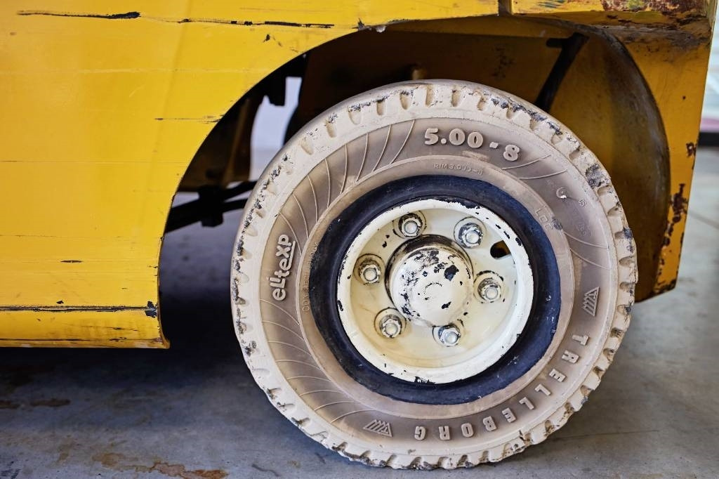 Yale GLP18VX F1925 - Stivuitor GPL: Foto 4 Yale GLP18VX F1925 - Stivuitor GPL: Foto 4