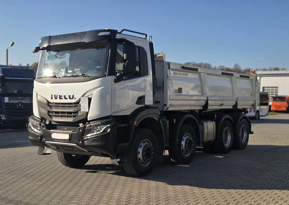 Iveco X-WAY - Camion basculantă: Foto 2 Iveco X-WAY - Camion basculantă: Foto 2