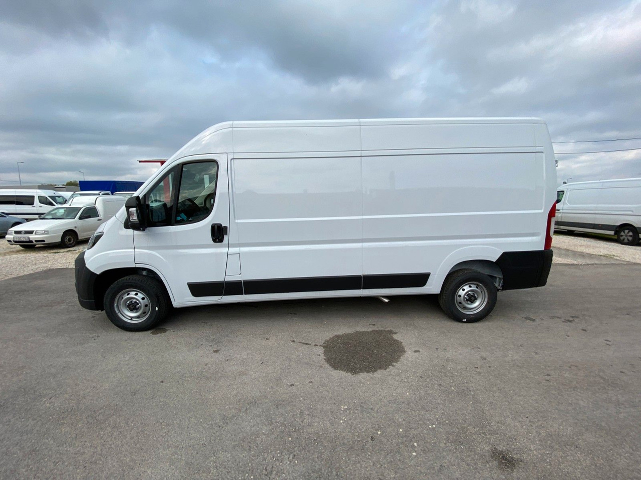 Citroën Jumper Kasten Hochraum 35 L3H2 BlueHDi 140 - Dubă: Foto 3 Citroën Jumper Kasten Hochraum 35 L3H2 BlueHDi 140 - Dubă: Foto 3