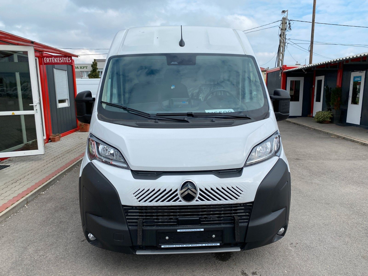 Citroën Jumper Kasten Hochraum 35 L3H2 BlueHDi 140 - Dubă: Foto 2 Citroën Jumper Kasten Hochraum 35 L3H2 BlueHDi 140 - Dubă: Foto 2