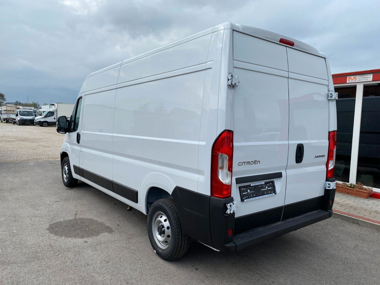 Citroën Jumper Kasten Hochraum 35 L3H2 BlueHDi 140 - Dubă: Foto 4 Citroën Jumper Kasten Hochraum 35 L3H2 BlueHDi 140 - Dubă: Foto 4