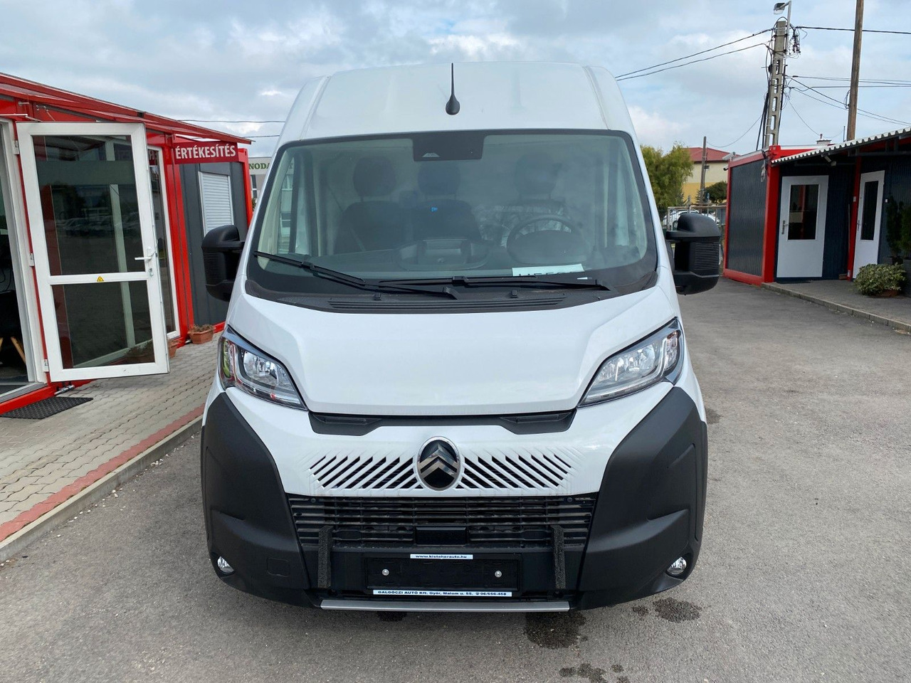 Citroën Jumper Kasten Hochraum 35 L4H2 Heavy BlueHDi 180 - Dubă: Foto 2 Citroën Jumper Kasten Hochraum 35 L4H2 Heavy BlueHDi 180 - Dubă: Foto 2