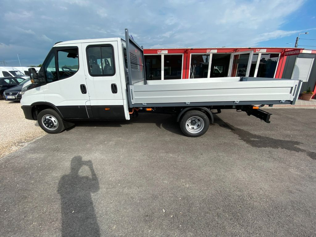 Iveco 35C18H Doka Fahrgestell 3750mm Kipper SOFORT Iveco 35C18H Doka Dreiseitenkipper3750mm SOFORT - Autoutilitară basculantă, Autoutilitară cabină dublă: Foto 5 Iveco 35C18H Doka Fahrgestell 3750mm Kipper SOFORT Iveco 35C18H Doka Dreiseitenkipper3750mm SOFORT - Autoutilitară basculantă, Autoutilitară cabină dublă: Foto 5