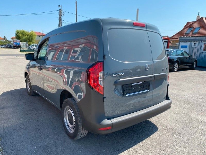 Mercedes-Benz Citan Kasten 108 CDI kurz - Autoutilitară compactă: Foto 4 Mercedes-Benz Citan Kasten 108 CDI kurz - Autoutilitară compactă: Foto 4