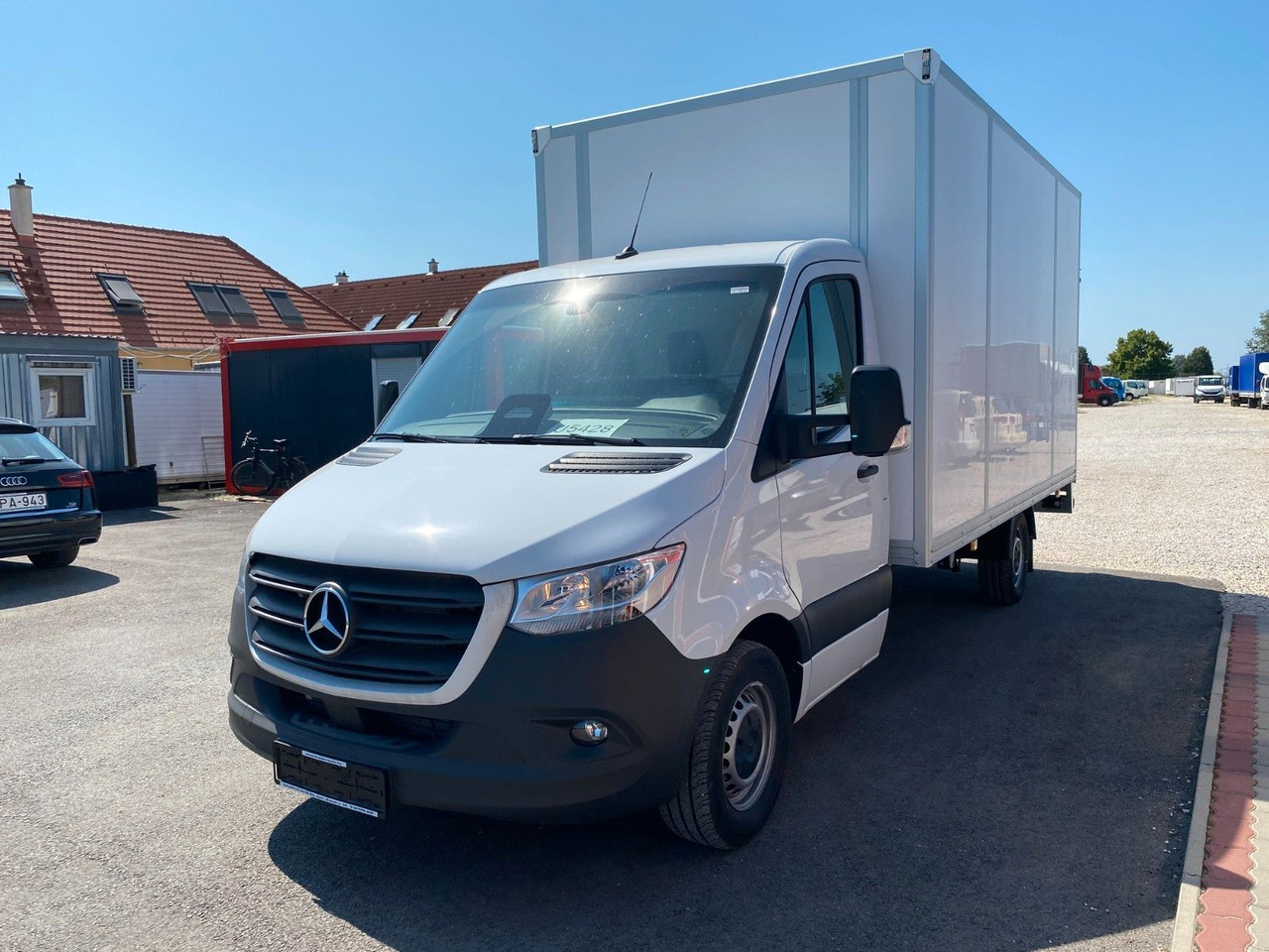 Mercedes-Benz Sprinter 317 Koffer+LBW - Autoutilitară box: Foto 1 Mercedes-Benz Sprinter 317 Koffer+LBW - Autoutilitară box: Foto 1