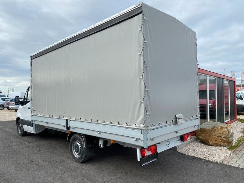 Mercedes-Benz Sprinter 317 PRITSCHE+PLANE - Autoutilitară cu prelată: Foto 3 Mercedes-Benz Sprinter 317 PRITSCHE+PLANE - Autoutilitară cu prelată: Foto 3
