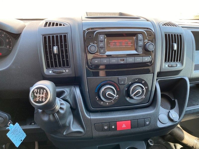 Peugeot Boxer L2 Heavy Kühlkoffer Peugeot Boxer L2 Heavy Kühlkoffer - Autoutilitară frigorifica: Foto 5 Peugeot Boxer L2 Heavy Kühlkoffer Peugeot Boxer L2 Heavy Kühlkoffer - Autoutilitară frigorifica: Foto 5