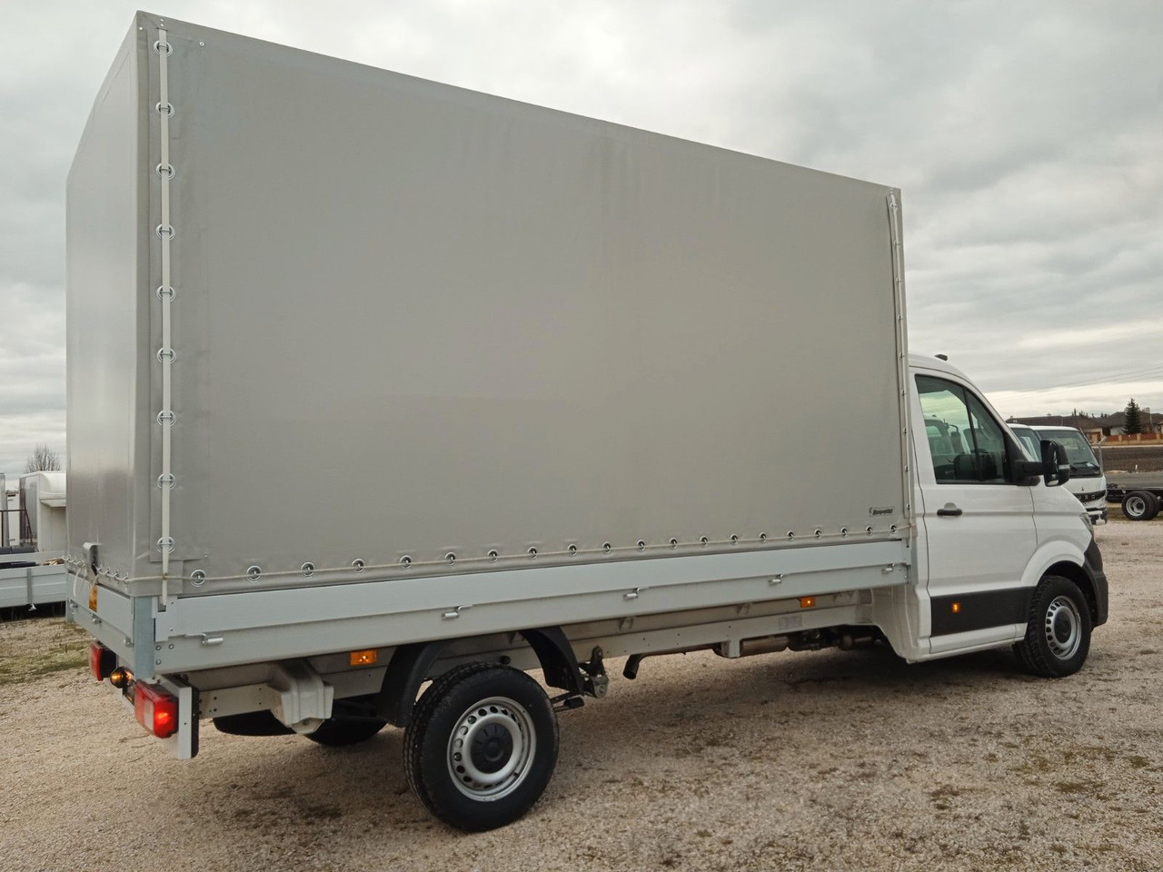 Volkswagen Crafter L4 Pritsche und Plane 140Ps SOFORT - Autoutilitară cu prelată: Foto 5 Volkswagen Crafter L4 Pritsche und Plane 140Ps SOFORT - Autoutilitară cu prelată: Foto 5