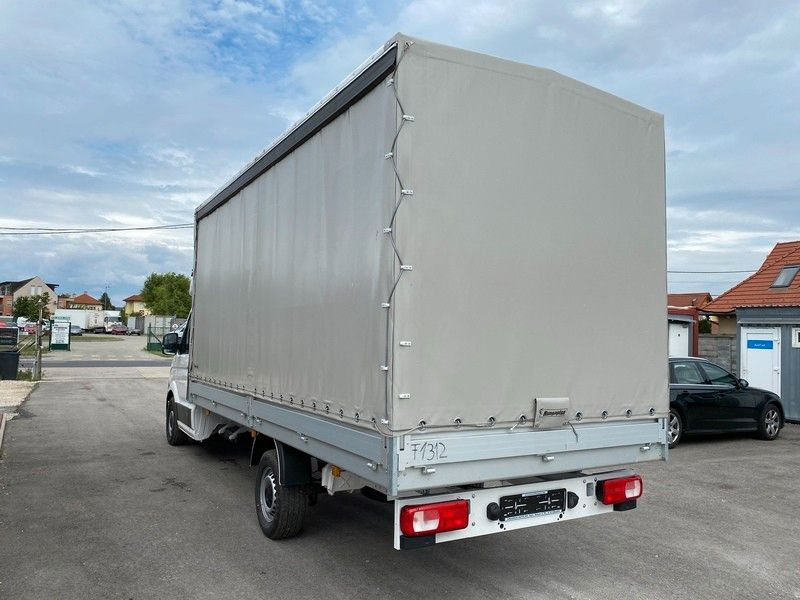 Volkswagen Crafter - Autoutilitară cu platformă: Foto 5 Volkswagen Crafter - Autoutilitară cu platformă: Foto 5