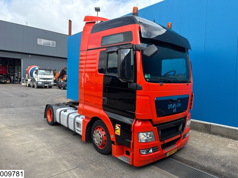 MAN TGX 18 440 - Cap tractor: Foto 2 MAN TGX 18 440 - Cap tractor: Foto 2