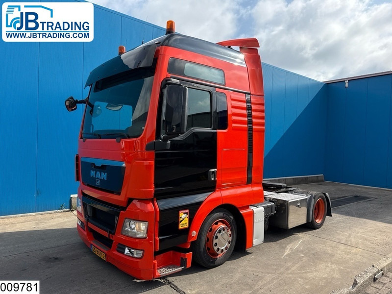 MAN TGX 18 440 - Cap tractor: Foto 1 MAN TGX 18 440 - Cap tractor: Foto 1