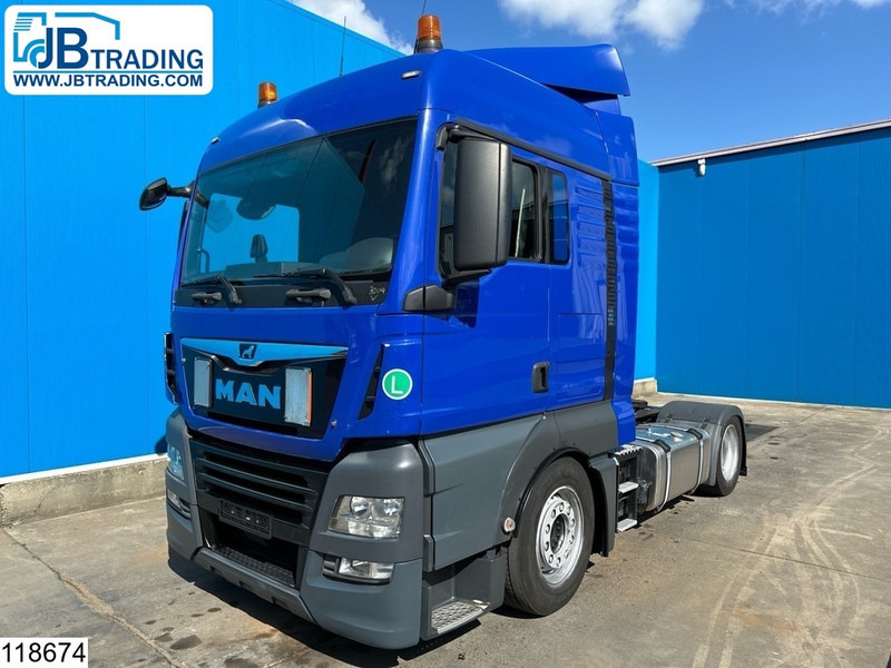 MAN TGX 18 460 EURO 6, Retarder, Standairco - Cap tractor: Foto 1 MAN TGX 18 460 EURO 6, Retarder, Standairco - Cap tractor: Foto 1